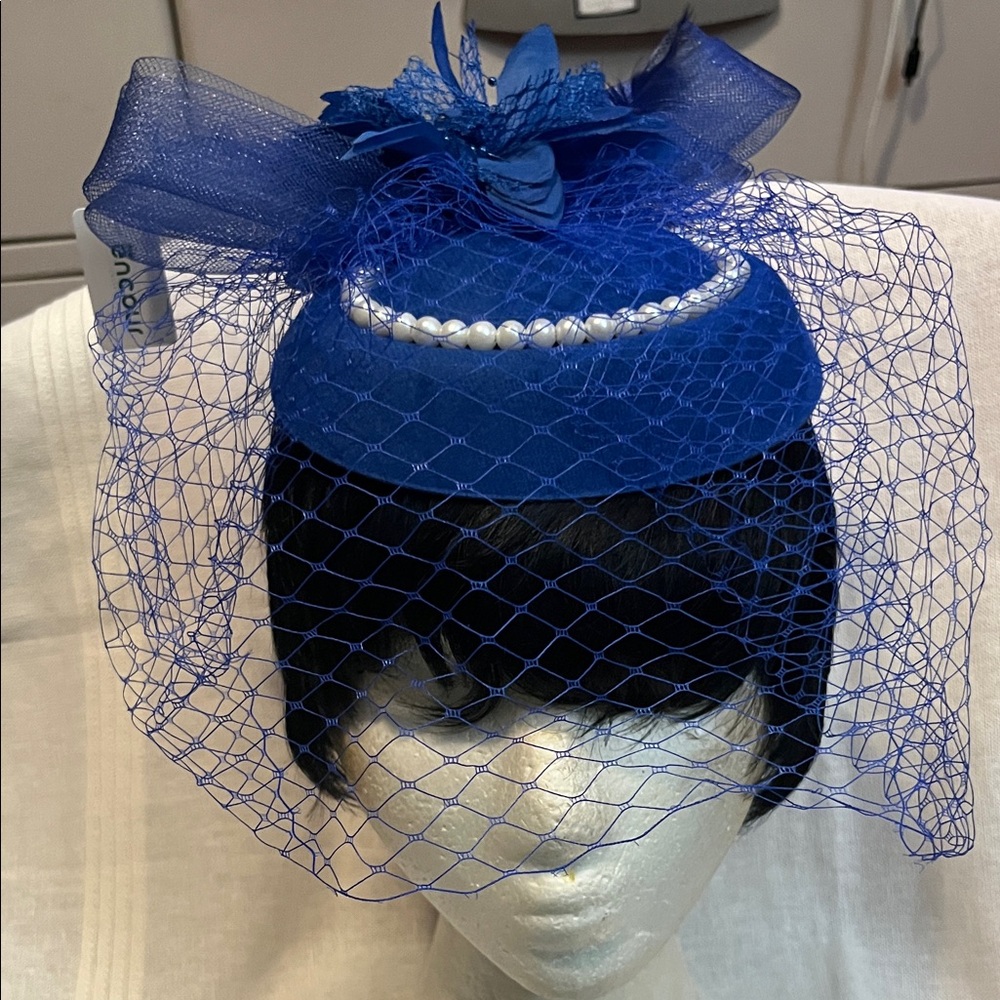 Chic Royal Blue Fascinator Cap with Veil